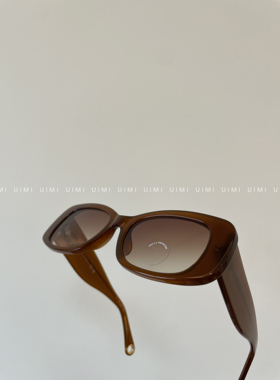 UIMI/ 美出高ji感！24ss新款 松弛感串珠字母链条太阳眼镜 女墨镜