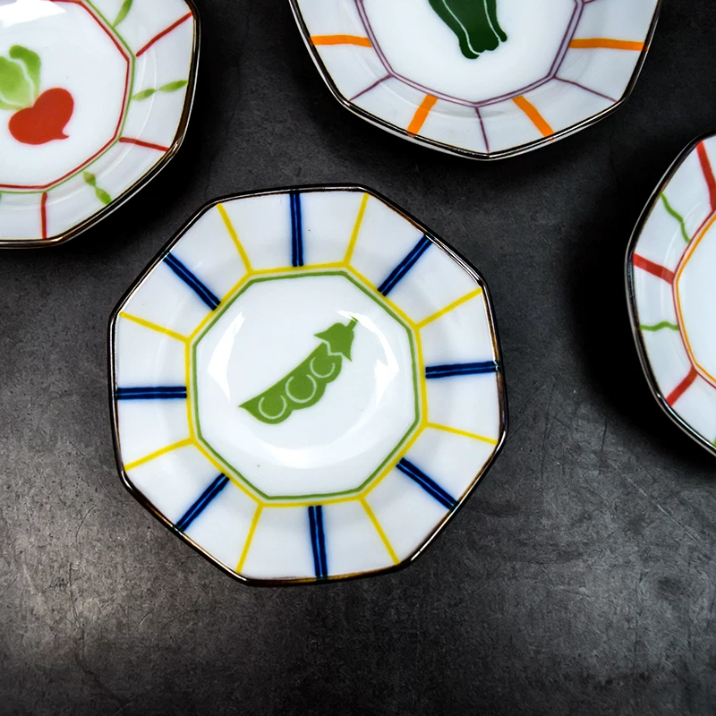 Japan imported fruit and vegetable small dish 9 cm small dish vinegar plate soy sauce plate dumpling disc house flat disk creative octagon