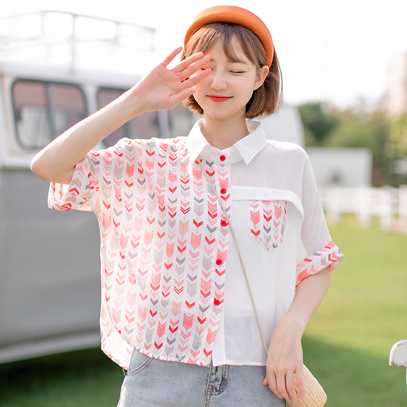ap嗳派服饰旗舰店夏季新款五分袖雪纺衬衫插肩短袖上衣时尚拼接碎花衬衣学生少女装2