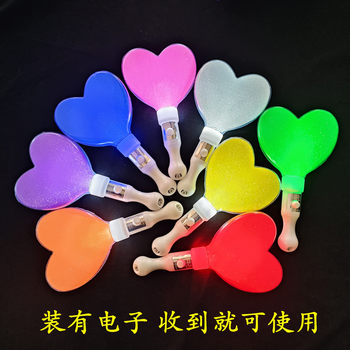 ແຜ່ນຕິດຮູບຫົວໃຈ ຄອນເສີດ bar peach heart glow stick ແຟດສະຕິກທີ່ຖືດ້ວຍມືຂອງເດັກນ້ອຍ ບັນຍາກາດງານ props