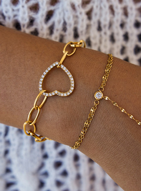 欧美爱心钛钢手链轻奢高级感饰品女不锈钢连指手链不掉色