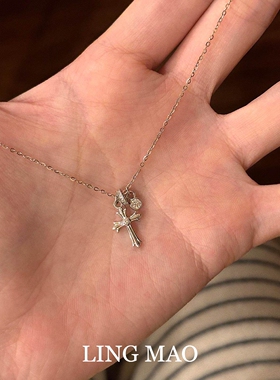 精致闪钻鸢尾十字架项链气质时尚