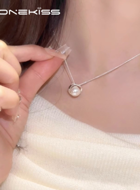 锆石珍珠项链女2023新款小众颈链