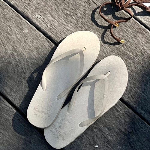 BEARUN SWIM 度假休闲时尚平底人字拖鞋 - 图0