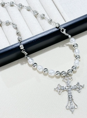 小众十字架吊坠珍珠卫衣毛衣链秋冬新款潮甜酷辣妹锁骨链项饰