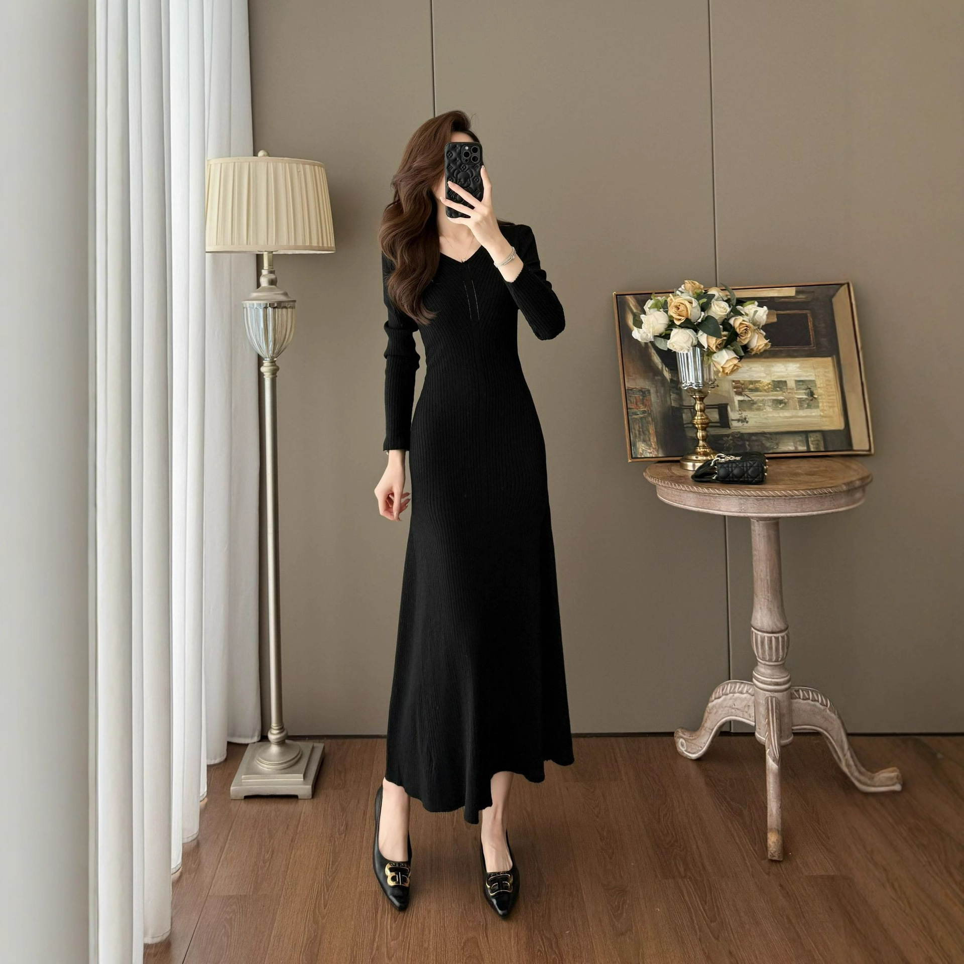 法式温柔风针织连衣裙女秋冬季修身显瘦气质V领毛衣长裙内搭打底 - 图2