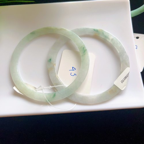 天然缅甸A货翡翠叮当镯，保A有证书，天然翡翠手镯 - 图3