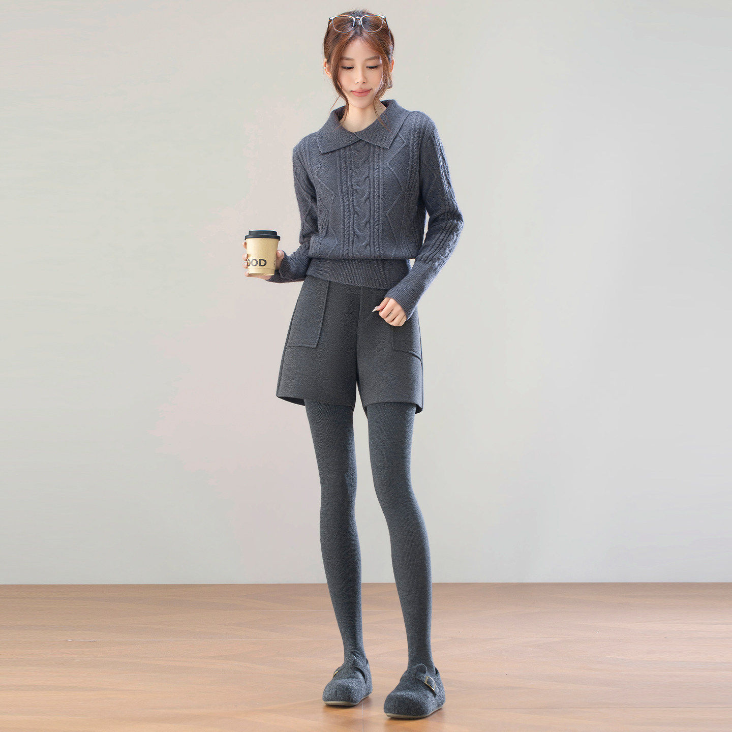 设计感高腰毛呢阔腿短裤女冬季2025新款A字显瘦双扣气质外穿靴裤,淘宝优惠券,粉丝福利购,淘宝优惠卷