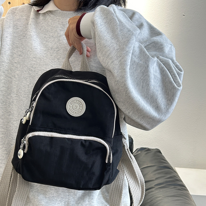 日系可爱糖果色双肩包休闲百搭包尼龙帆布包妈咪包轻便旅行书包 - 图3