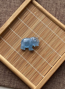 新款天然海蓝宝大象吊坠浓郁蓝色象手把玩男女水晶挂件吉祥如意