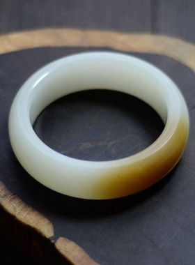 天然羊脂级红糖白肉手环且末料