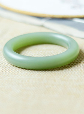 手镯胖圆条附证书天然和田玉