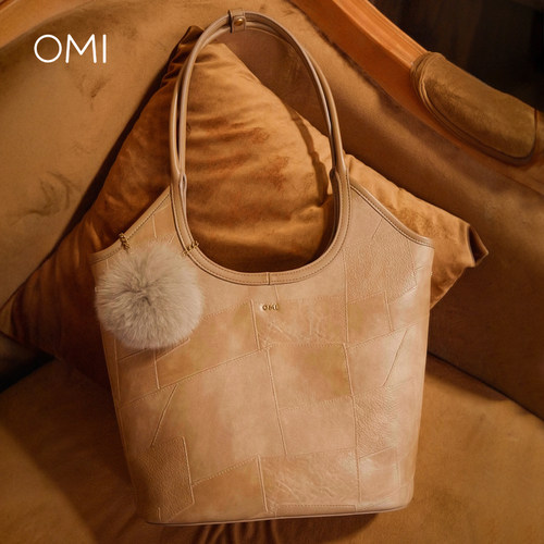 欧米omi托特包大容量新科技面料女单肩手提妈咪包带挂件 - 图1
