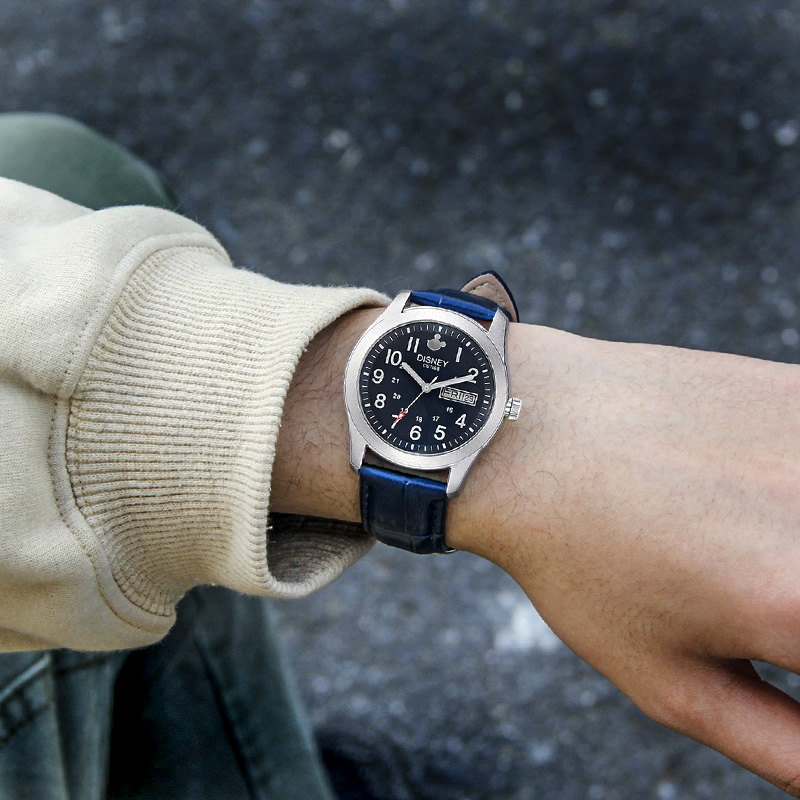 迪士尼儿童男孩防水夜光新潮流手表 宸雪誉手表国产腕表
