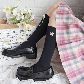 ຍີ່ປຸ່ນງາມ cherry blossom embroidery ສີຂາວ jk socks thin leg half leg socks girl mid-calf lolita calf socks students