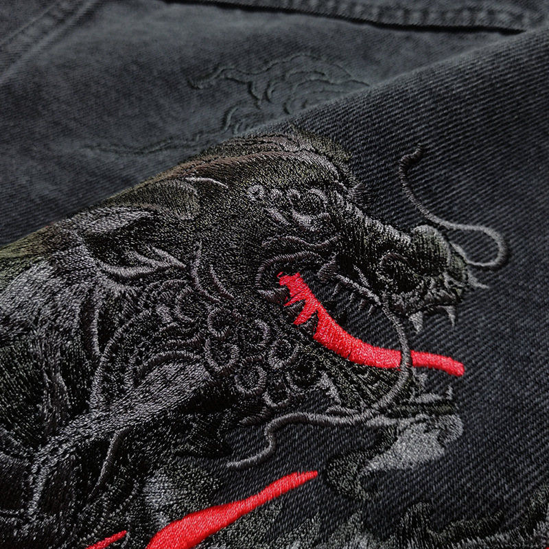 日系潮牌霸气火麒麟刺绣牛仔衫国潮黑色宽松夹克机车男士牛仔外套 - 图2