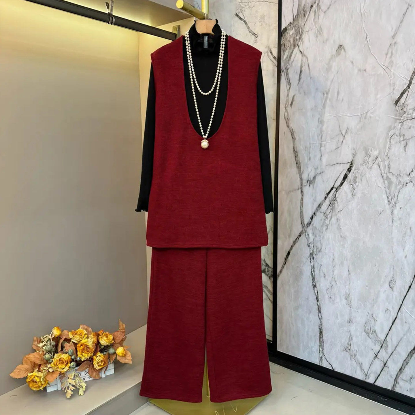 大码女装大U领马甲阔腿长裤通勤显瘦两件套胖妹妹高领长袖打底衫,淘宝优惠券,粉丝福利购,淘宝优惠卷