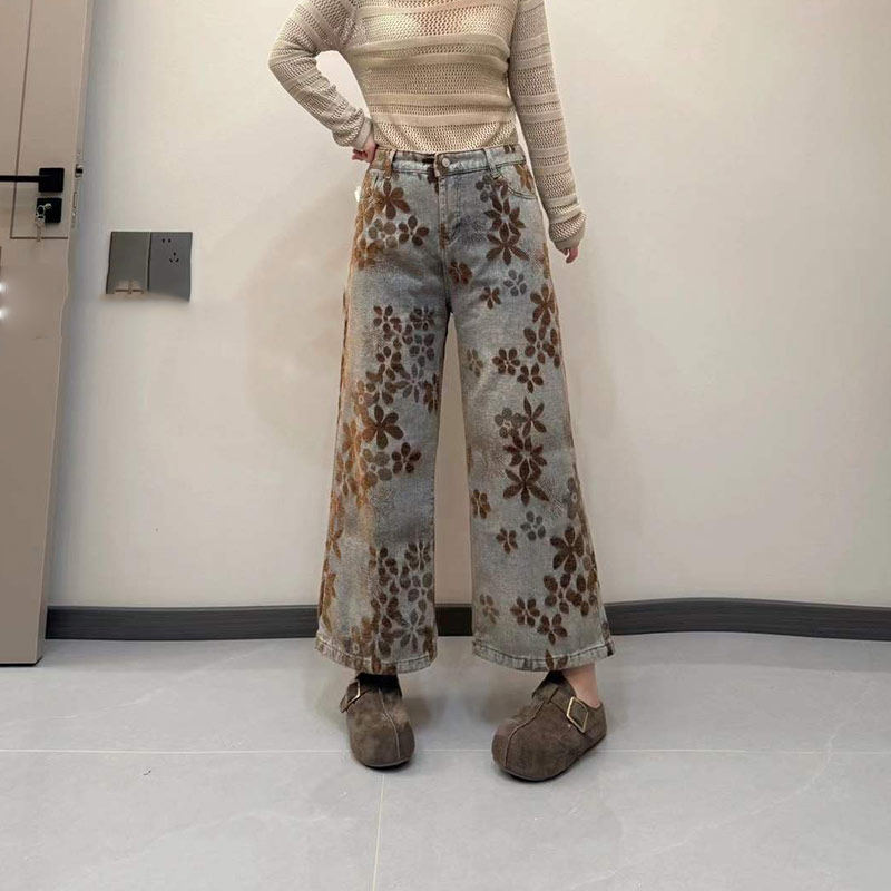 加大码女装花朵阔腿九分裤欧洲站胖妹妹宽松遮胯设计感洋气牛仔裤,淘宝优惠券,粉丝福利购,淘宝优惠卷