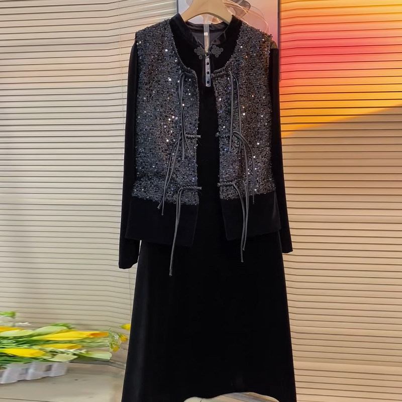 大码女装盘扣丝绒连衣裙亮片马甲胖MM时尚韩版减龄气质显瘦两件套,淘宝优惠券,粉丝福利购,淘宝优惠卷