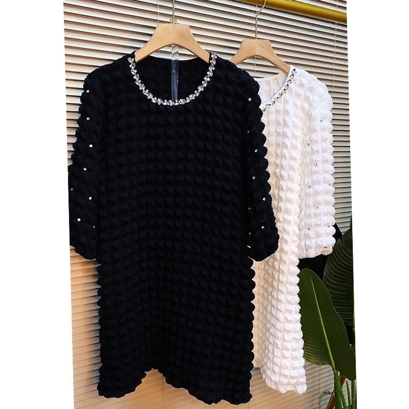 大码女装个性设计加肥中长款纯色裙子胖MM圆领烫钻泡泡格棉连衣裙,淘宝优惠券,粉丝福利购,淘宝优惠卷