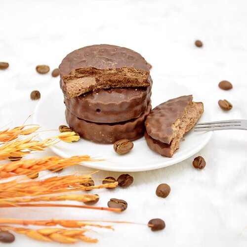 俄罗斯巧克力派三明治花生炼乳夹心涂层饼干康吉进口网红零食推荐 - 图1