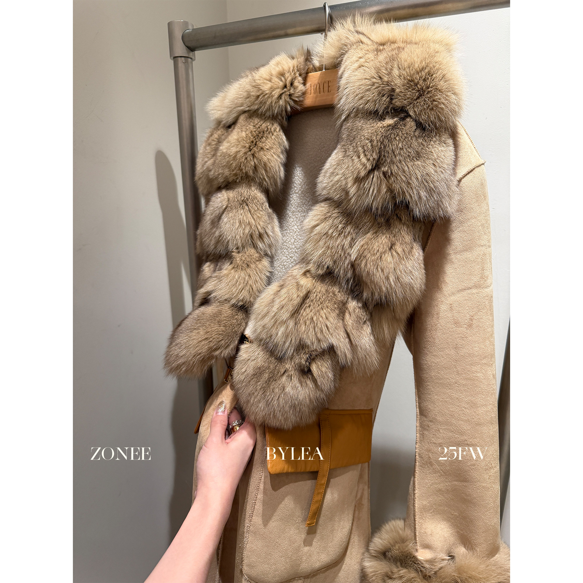 ZONEE/LEA宋亦雯 曼哈顿圣诞夜 法式100狐狸毛皮毛一体大衣外套女,淘宝优惠券,粉丝福利购,淘宝优惠卷