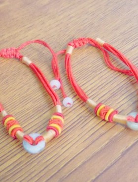 玉石平安扣成品菠萝结红绳手链