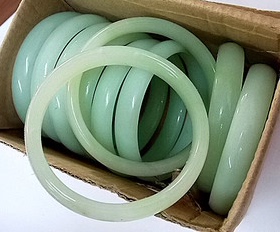 玻璃地摊货源玉手镯创业厂