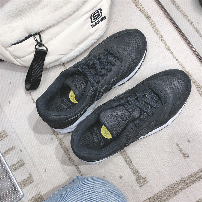 New Balance NB秋冬保暖女鞋防滑皮面运动慢跑步鞋WL997HDB/HSP