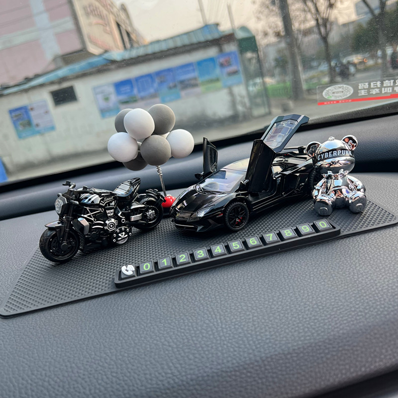 杜卡迪摩托车汽车模型摆件合金车载香薰车内中控台装饰移车号码牌 - 图3