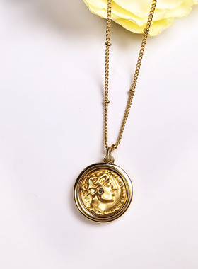 复古女王头像吊坠项链女金色锁骨链小众百搭颈链女款气质珠珠链