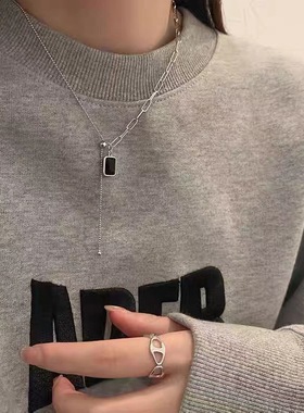 黑色方牌锆石项链新款ins小众设计简约吊坠百搭高级感配饰