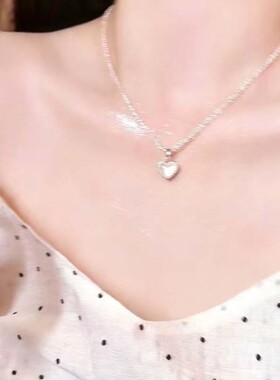 法式爱心吊坠项链女款新款轻奢小众设计级感甜美锁骨链颈链