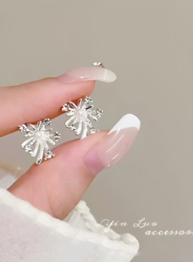小众珍珠银杏叶锆石烟花银针耳钉