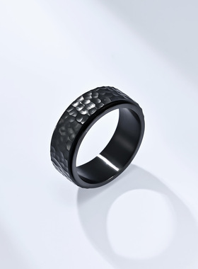 INS中性冷淡风捶打蜂窝纹钛钢旋转戒指小众个性男女潮人穿搭手饰