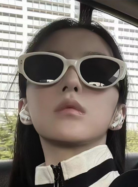 复古猫眼墨镜女款防晒遮阳高级感2024新款偏光太阳眼镜防紫外线