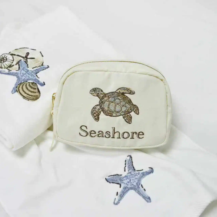 2025新款化妆包大容量收纳袋口红化妆品便携洗漱包ins超火绣花 - 图3