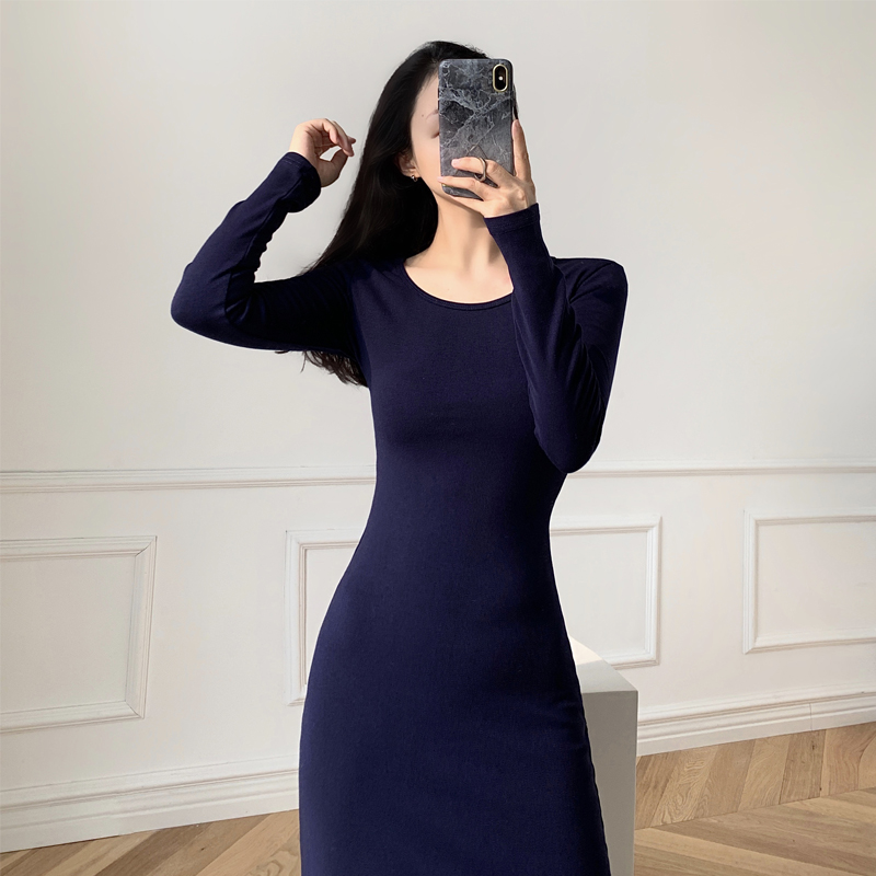 圆领连衣裙秋冬新款修身打底裙子 风私语连衣裙