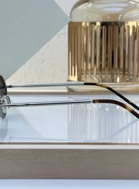 韩版老钱风金属椭圆框太阳镜