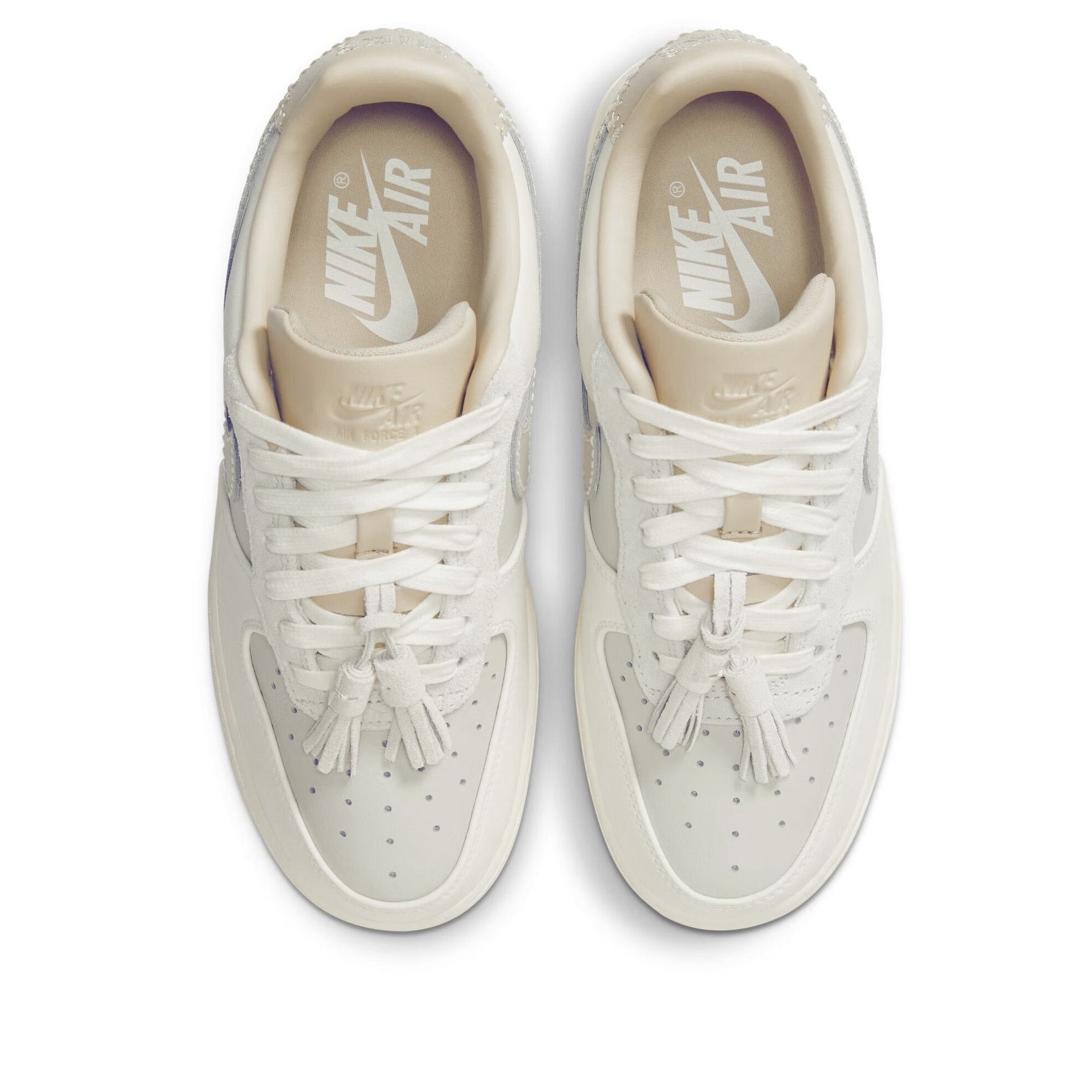 NIKE/耐克 女子WMNS AIR FORCE 1'07运动休闲板鞋 HV1813-001,淘宝优惠券,粉丝福利购,淘宝优惠卷