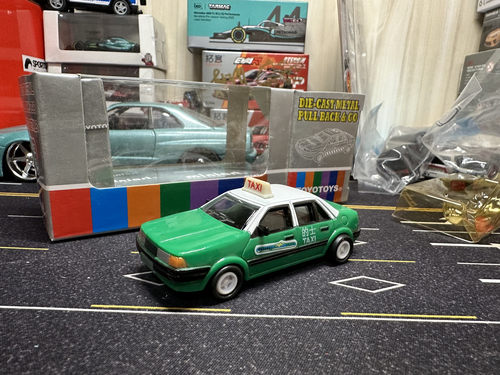 miniart 玩具车 警视厅巴士 出租车 校车 救护车 回力车 儿童玩具 - 图1