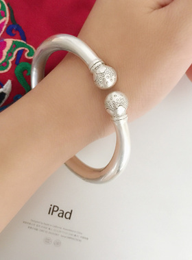 10年老店重工仿古风牡丹银手镯