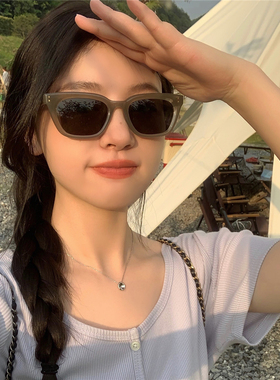 时髦显脸小方形防晒偏光镜片墨镜