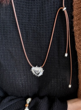 异彩原创设计长款皮绳爱心编织链