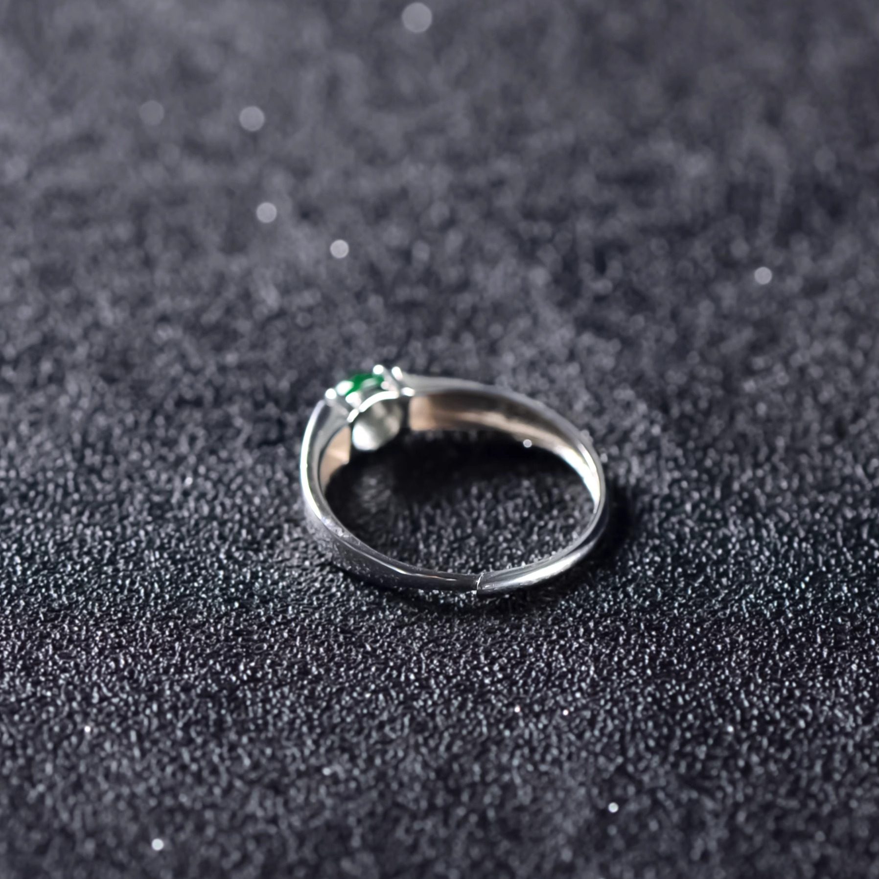 Natural A-grade jadeite ice green cabochon S925 silver inlaid ring for women, simple and versatile jewelry