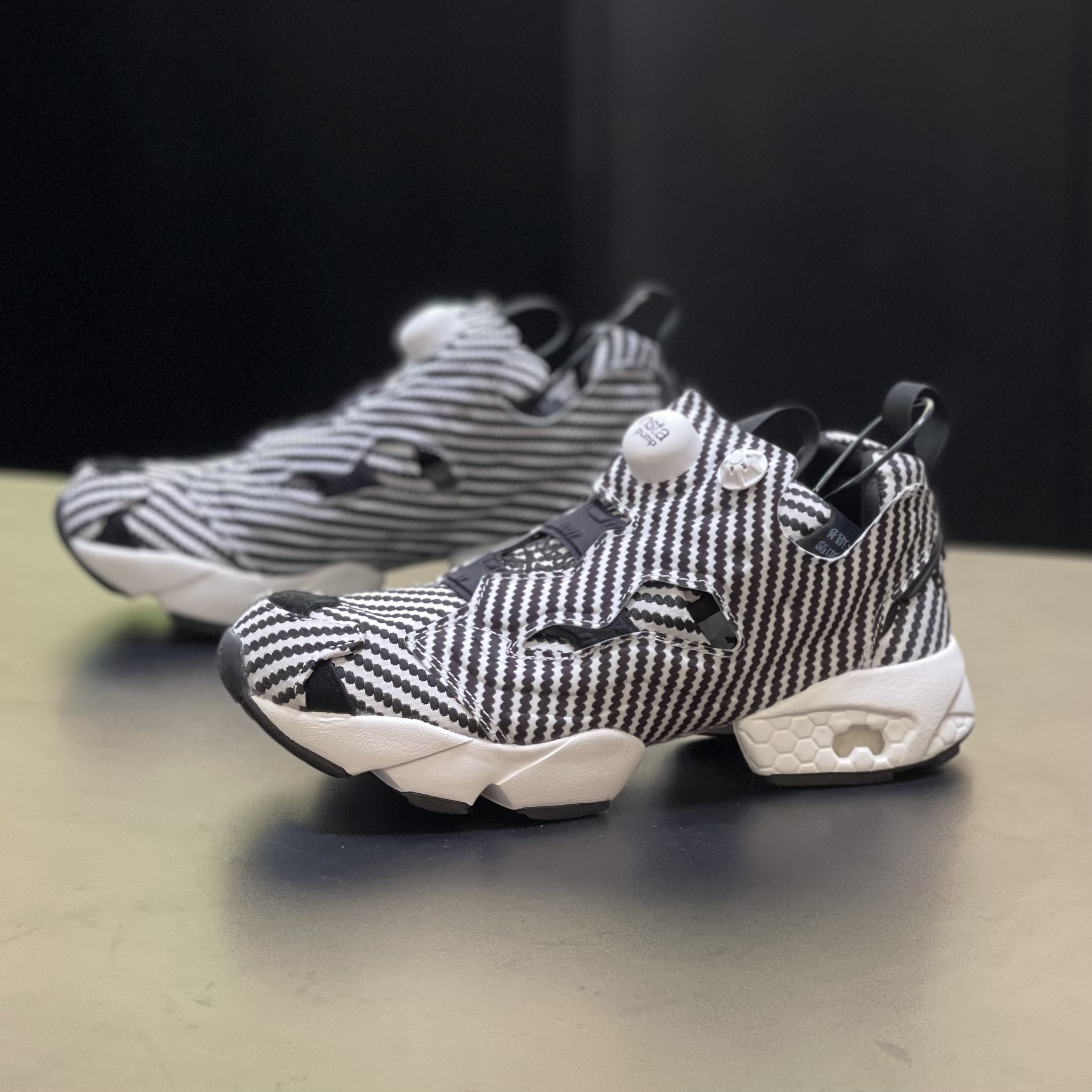 锐步Reebok Pump Fury OG 黑白锯齿条纹男女低帮镂空休闲鞋DV7305 - 图0