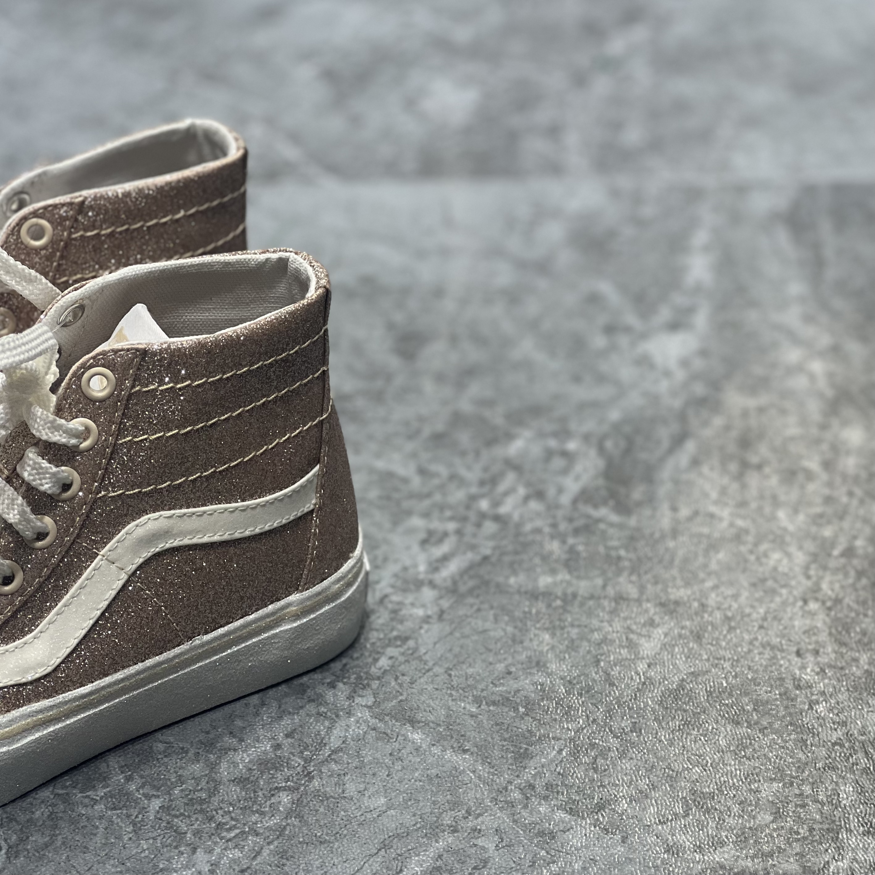 Vans Sk8 Hi Tapered莫兰迪粉亮晶晶高帮休闲帆布板鞋VN0A4U16B7A-图2