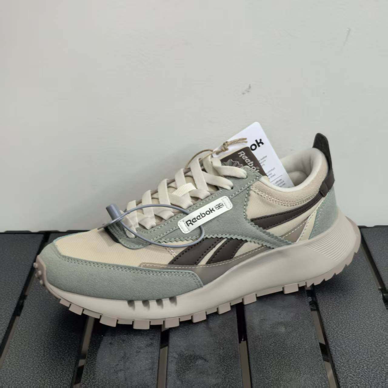 Reebok锐步24秋季新款CL LEGACY W女款运动休闲鞋C903U1G09 - 图1