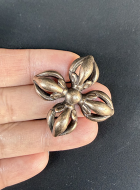 特价西藏式手工青铜十字金刚杵吊坠民族风藏地黄铜多吉杵随身挂坠