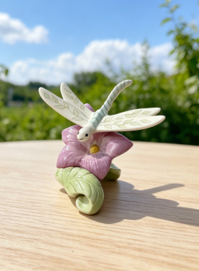 持续瓷生陶瓷花卉蜻蜓向日葵桌面摆件陶瓷工艺品家居装饰瓢虫礼物